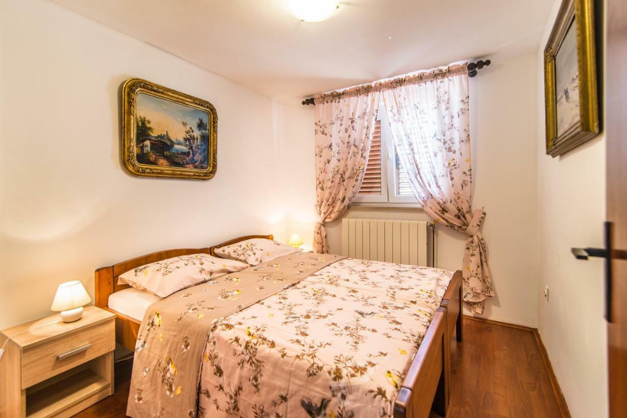 Apartmani Marina Poreč Exterior foto